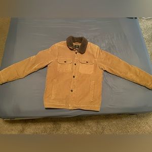 Abercrombie Corduroy Sherpa lined trucker jacket. Sz M